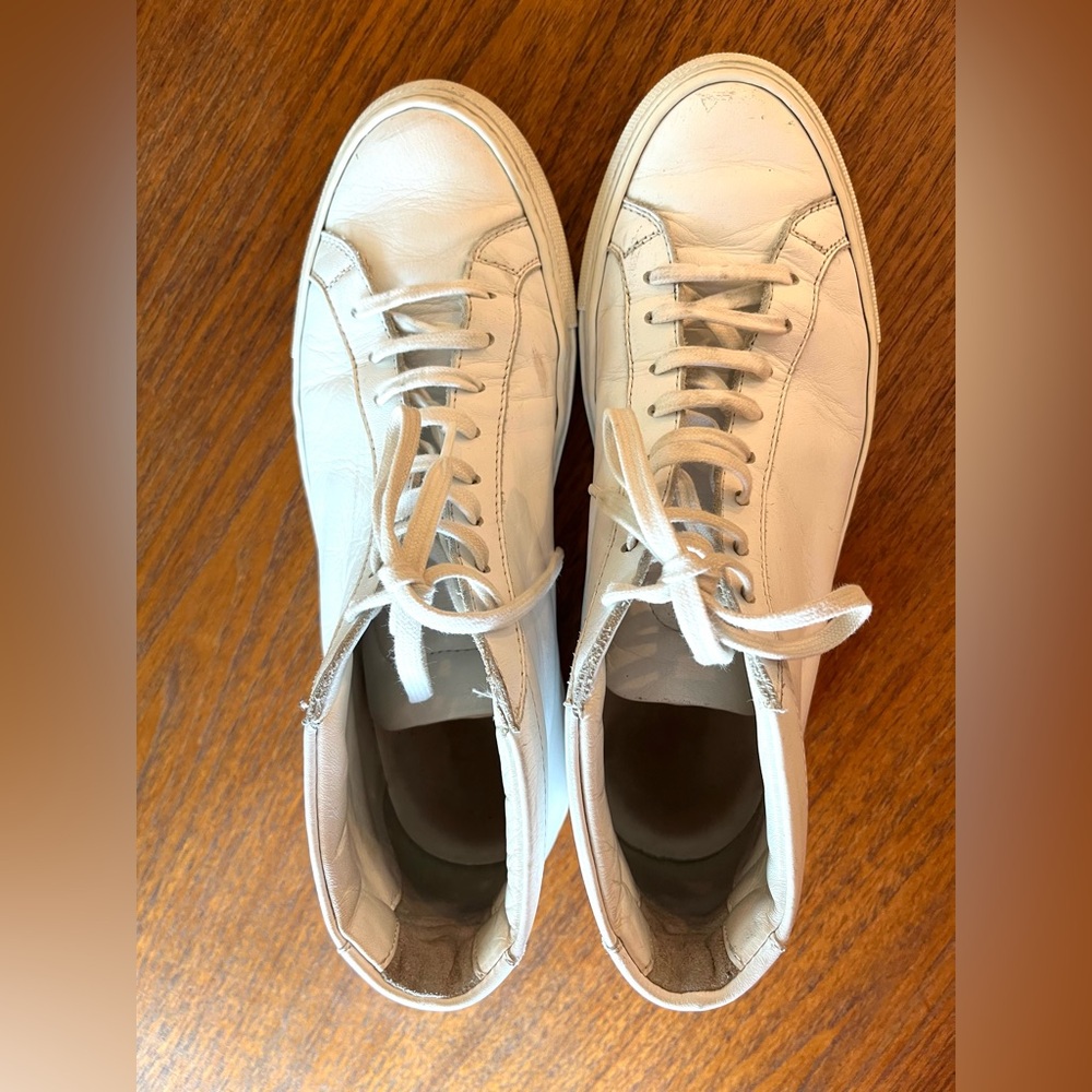 COMMON PROJECTS
Original Achilles Mid Sneakers in White. Size 38 Women’s. - Picture 6 of 9